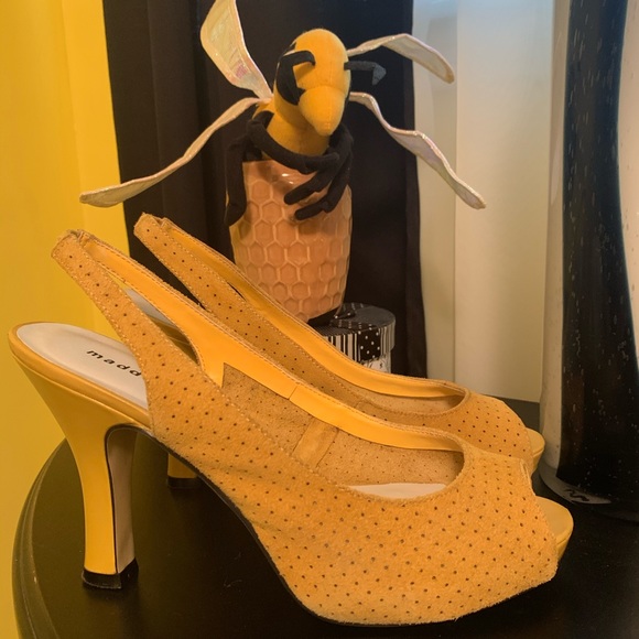 Madden Girl Ladies Suede Heels - Picture 2 of 7